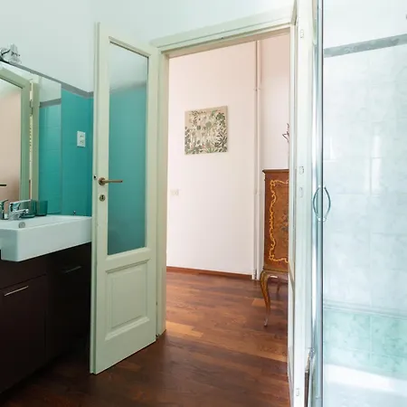 Easytopstay - Sempione Cozy Flat * Milánó